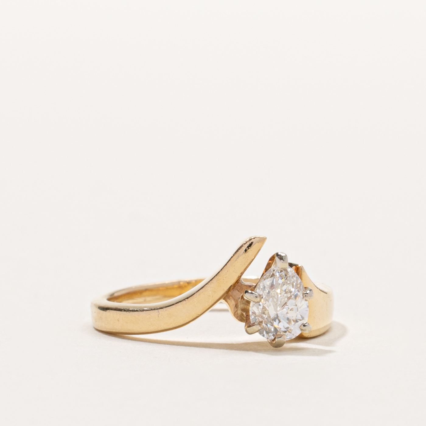14k Pear Cut Solitaire Diamond Abstract Ring | 0.49ct VS2 H | SZ 3.25