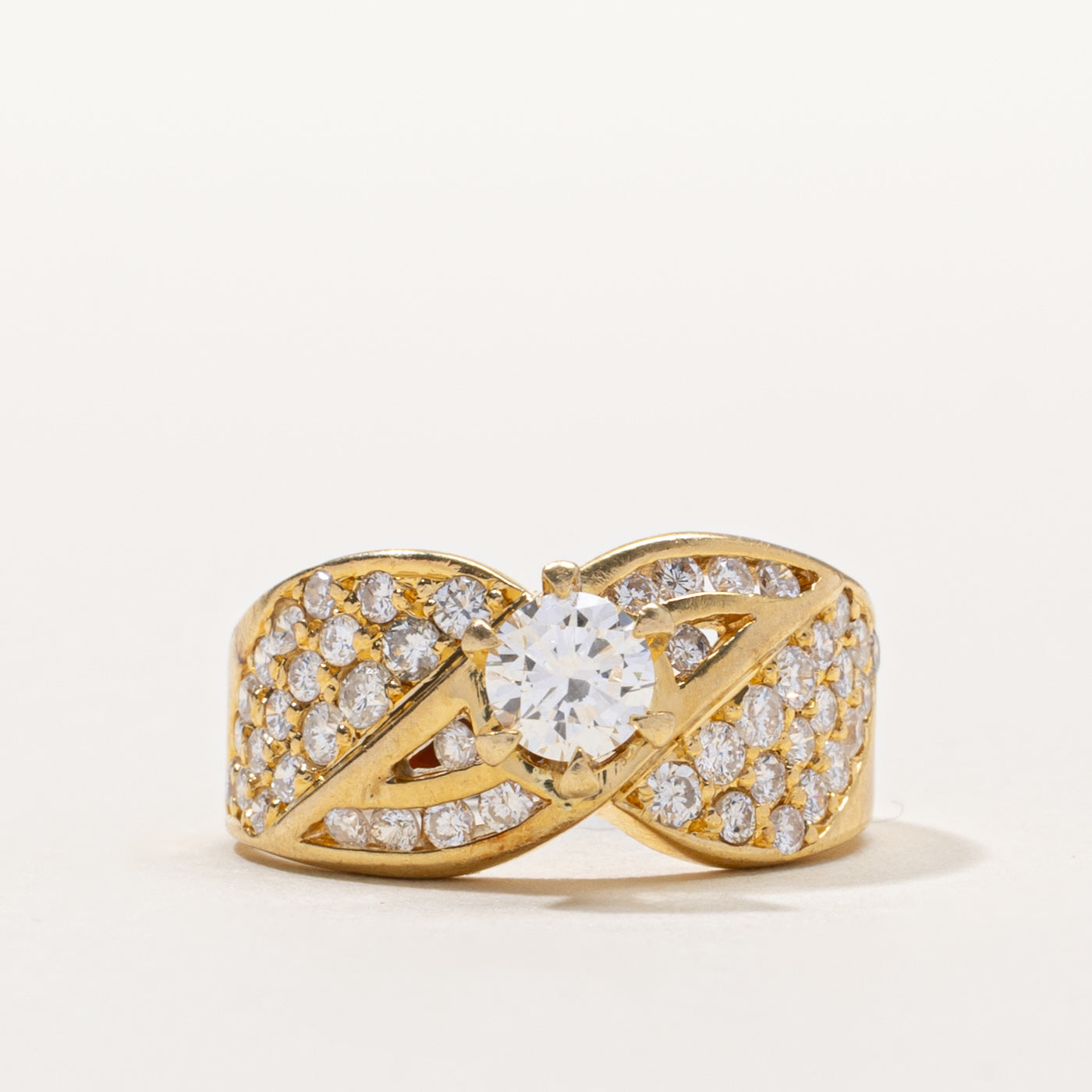18k High Set Diamond Pave Accented Ring | 0.38ct VS1 F/G, 0.48ctw | SZ 6.25