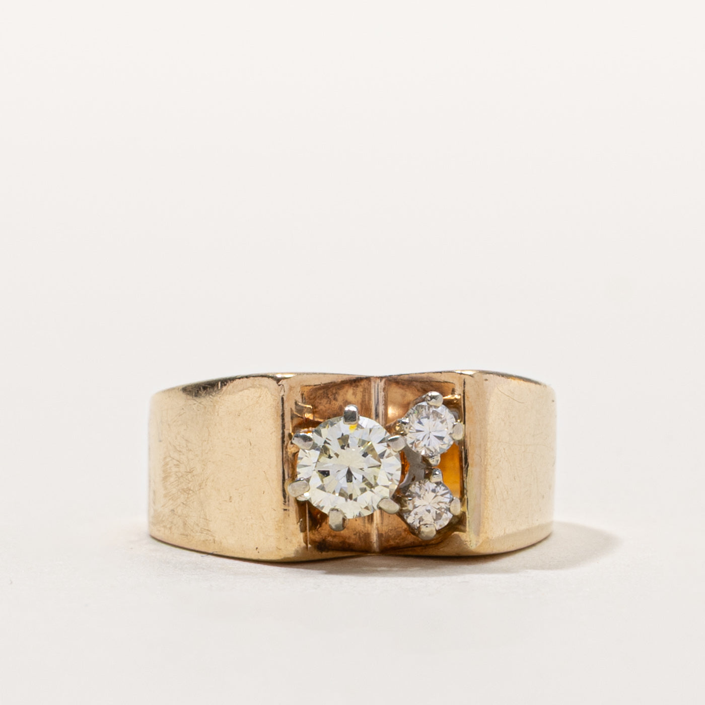 14k Three Stone Diamond Chunky Ring | 0.34ctw | SZ 4.5