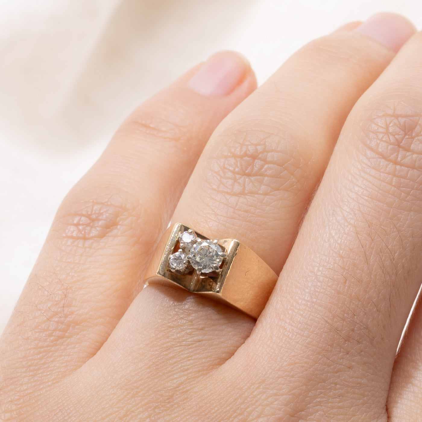 14k Three Stone Diamond Chunky Ring | 0.34ctw | SZ 4.5