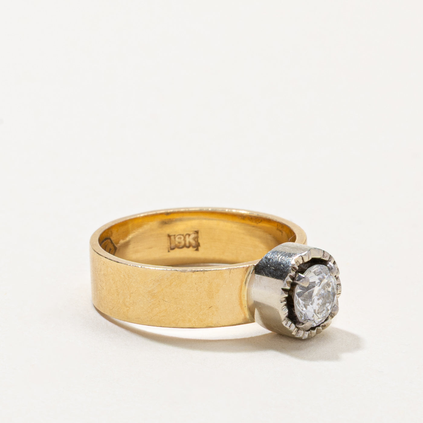 18k Illusion Set Round Brilliant Cut Diamond Ring | 0.47ct SI1 H/I | SZ 5.5