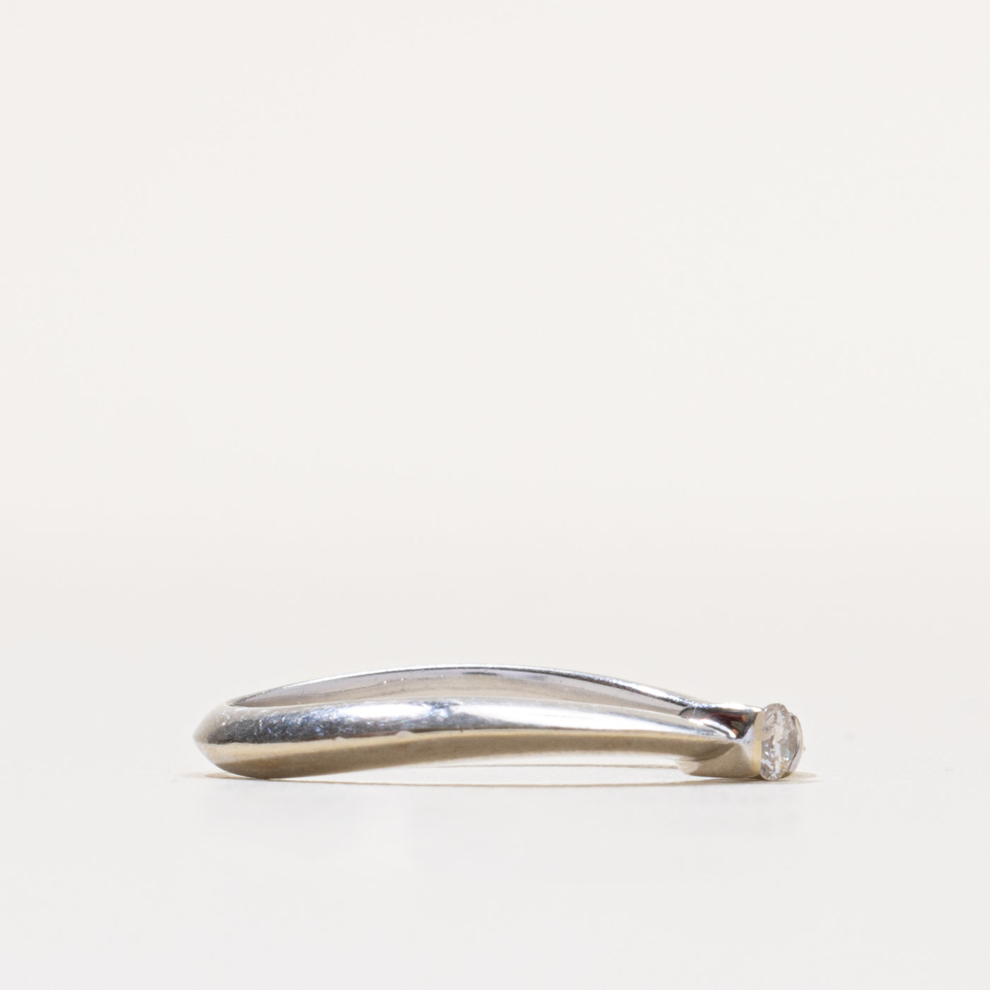 14k Semi Bezel Diamond Thin Wave Ring | 0.06ctw | SZ 6.75