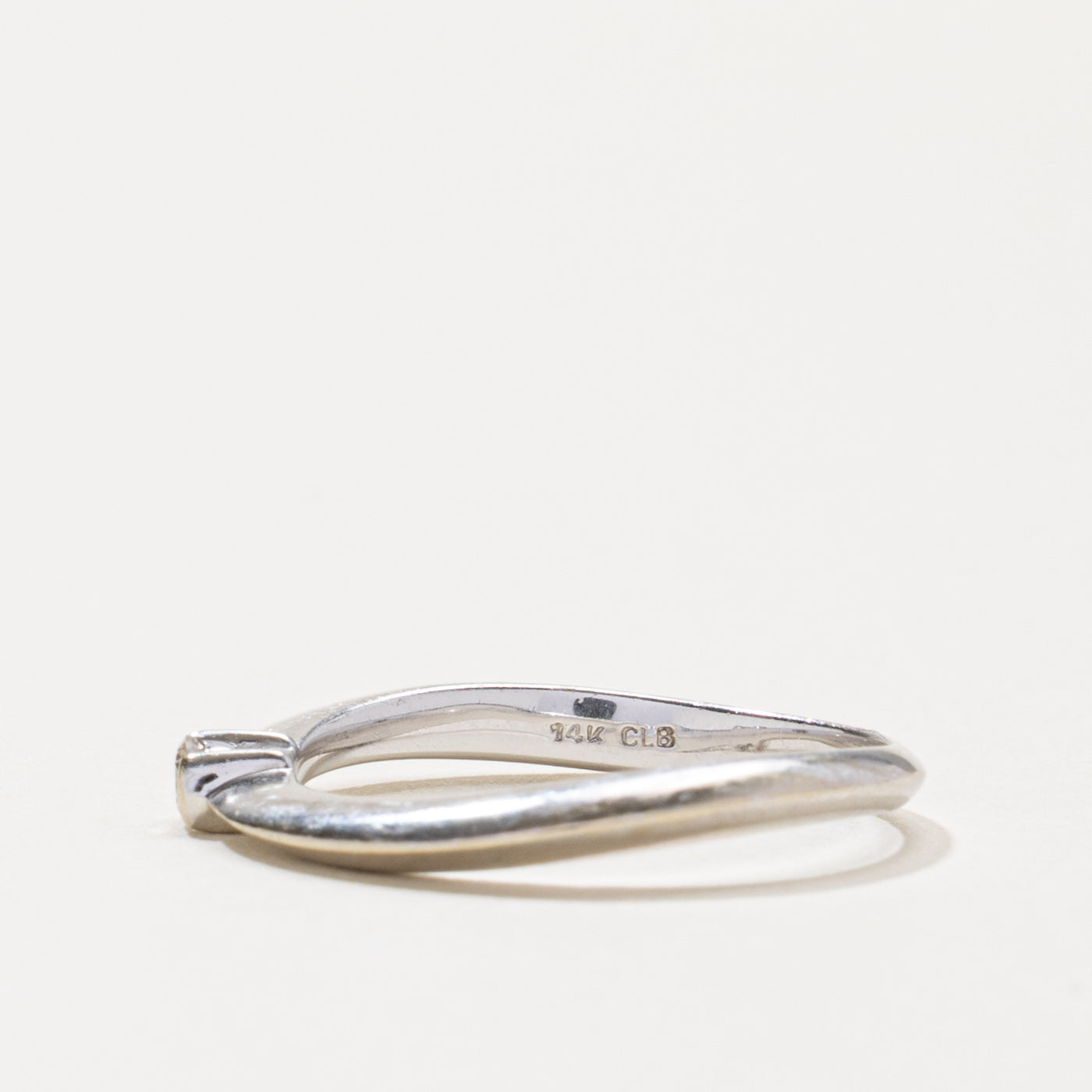14k Semi Bezel Diamond Thin Wave Ring | 0.06ctw | SZ 6.75