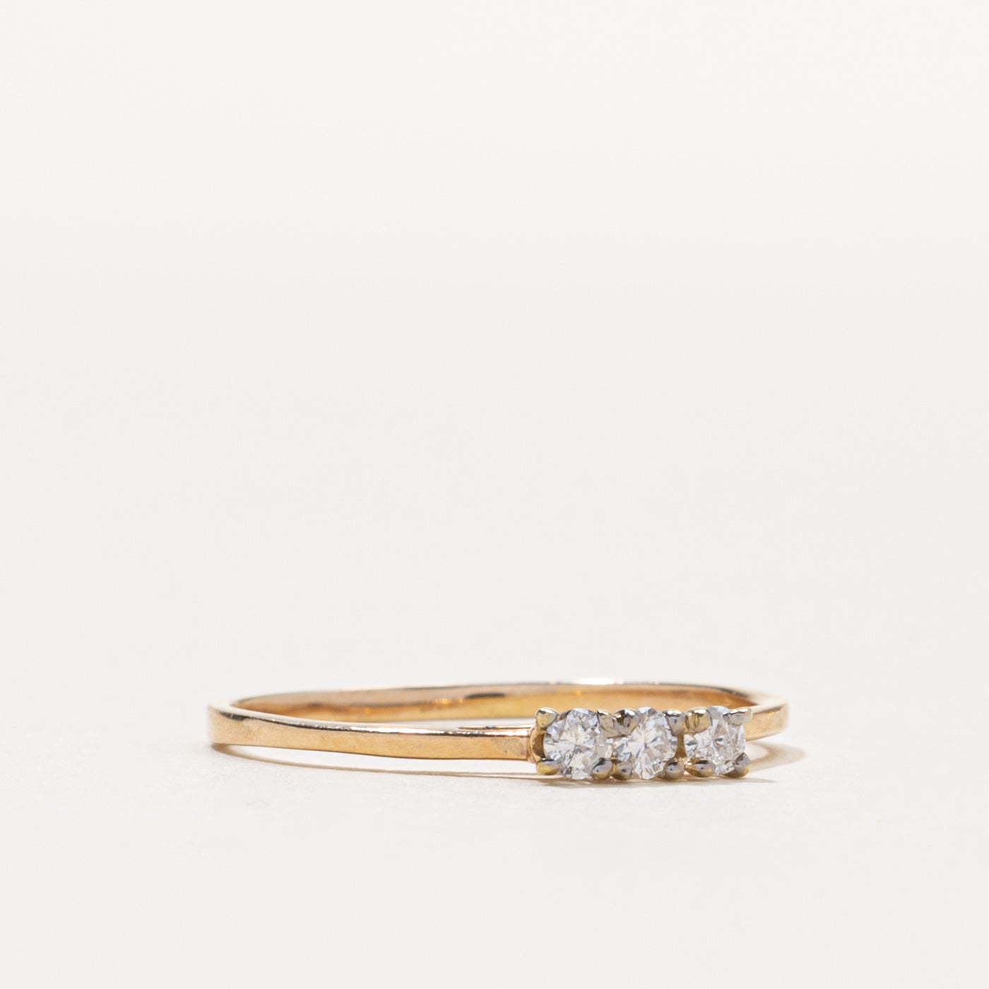 14k Three Stone Diamond Thin Ring | 0.12ctw | SZ 7