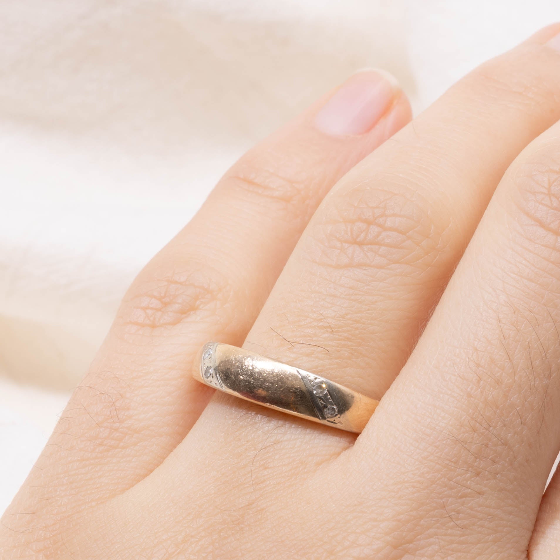 10k Diagonal Set Diamond Band | SZ 9.25