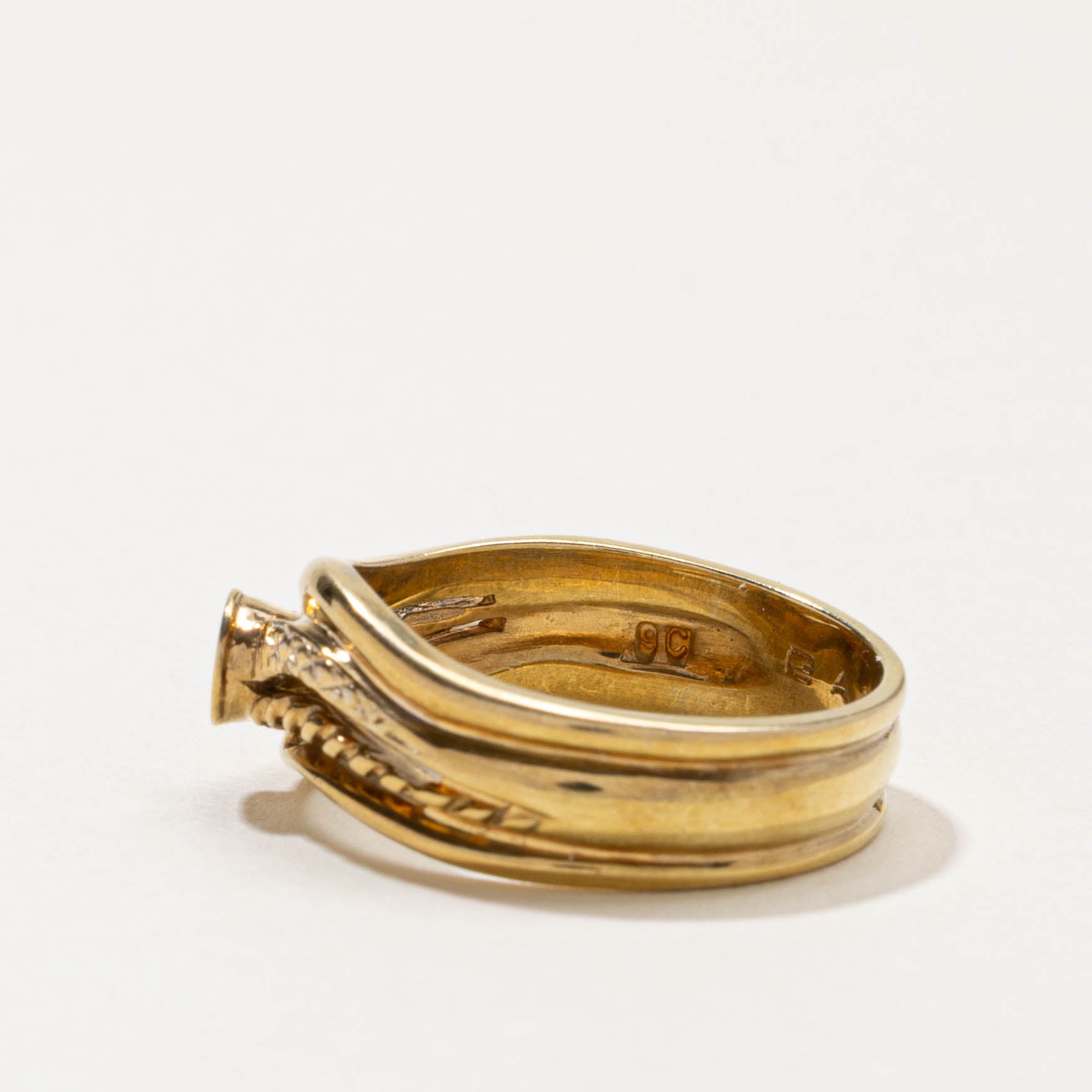 9k Diamond Textured Stacked Wave Ring | SZ 7