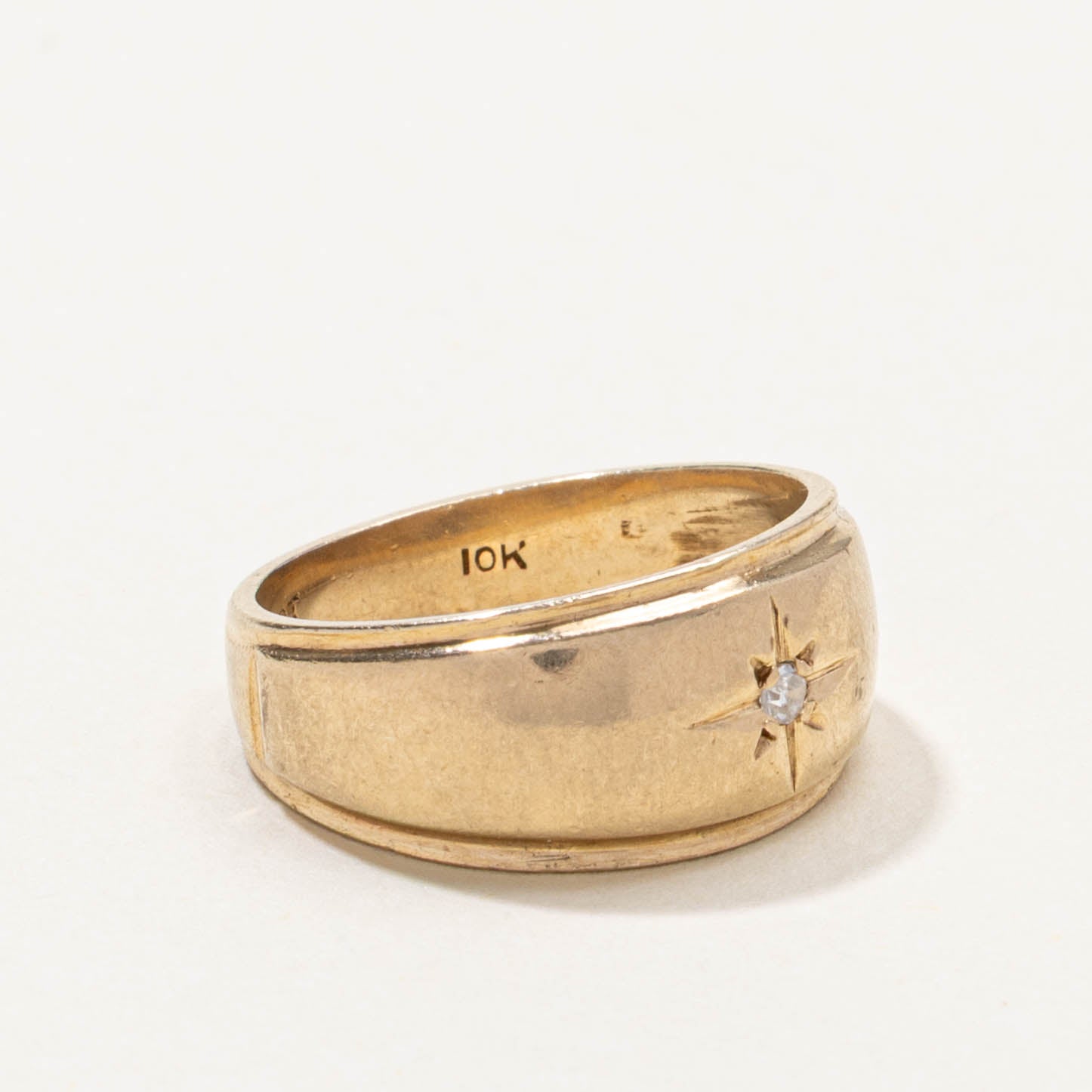 10k Star Set Diamond Ring | SZ 6
