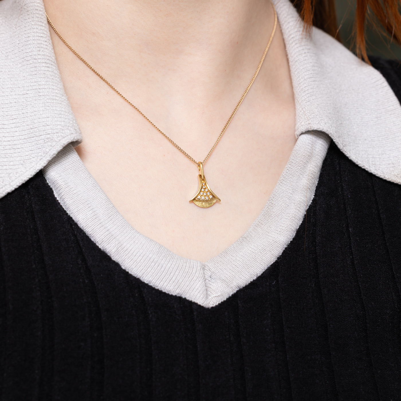 18k Diamond Geometric Pendant | 0.11ctw