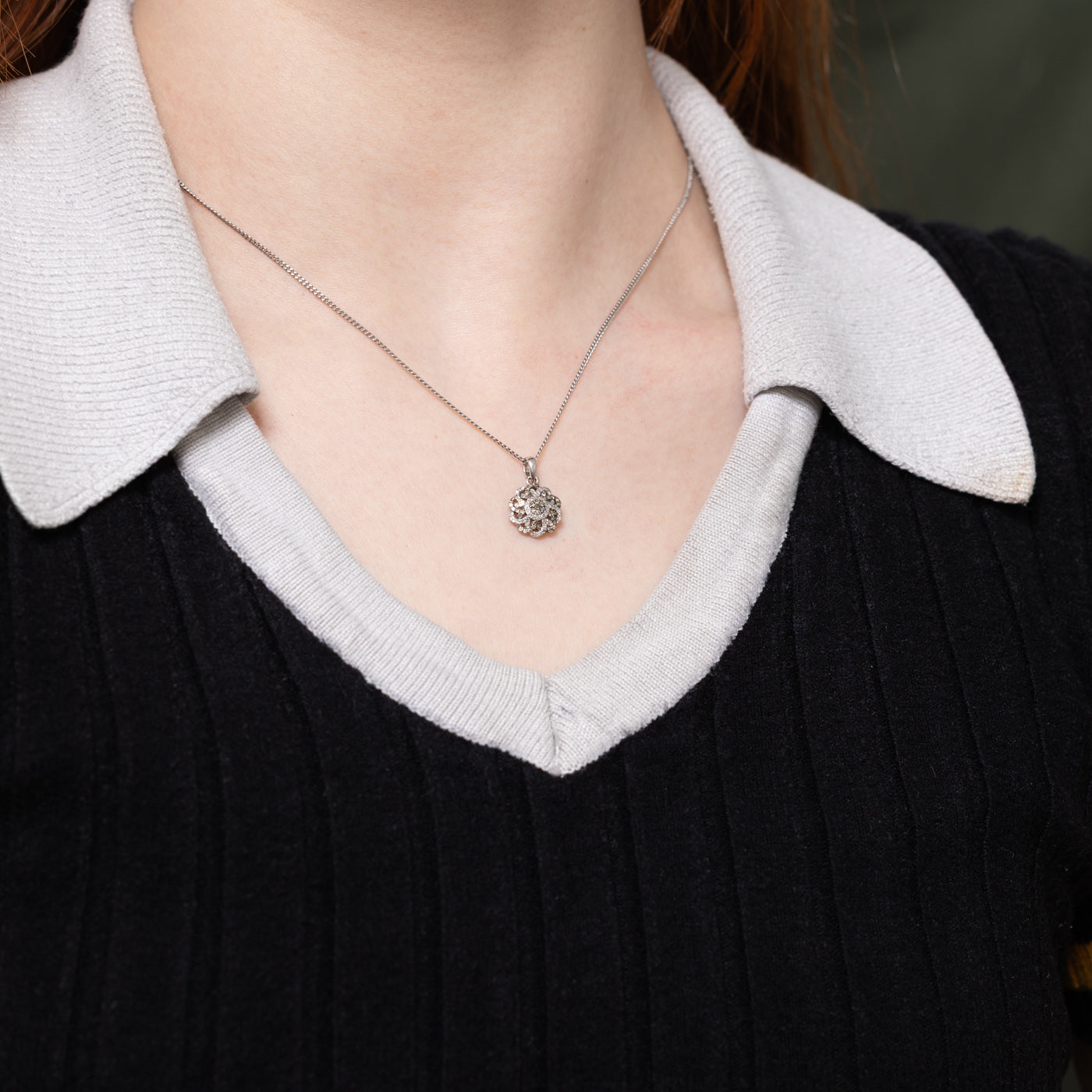10k Diamond Floral Cluster Pendant | 0.06ctw