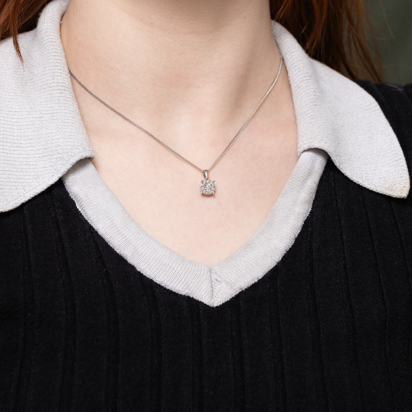 10k Illusion Set Diamond Halo Pendant | 0.21ctw