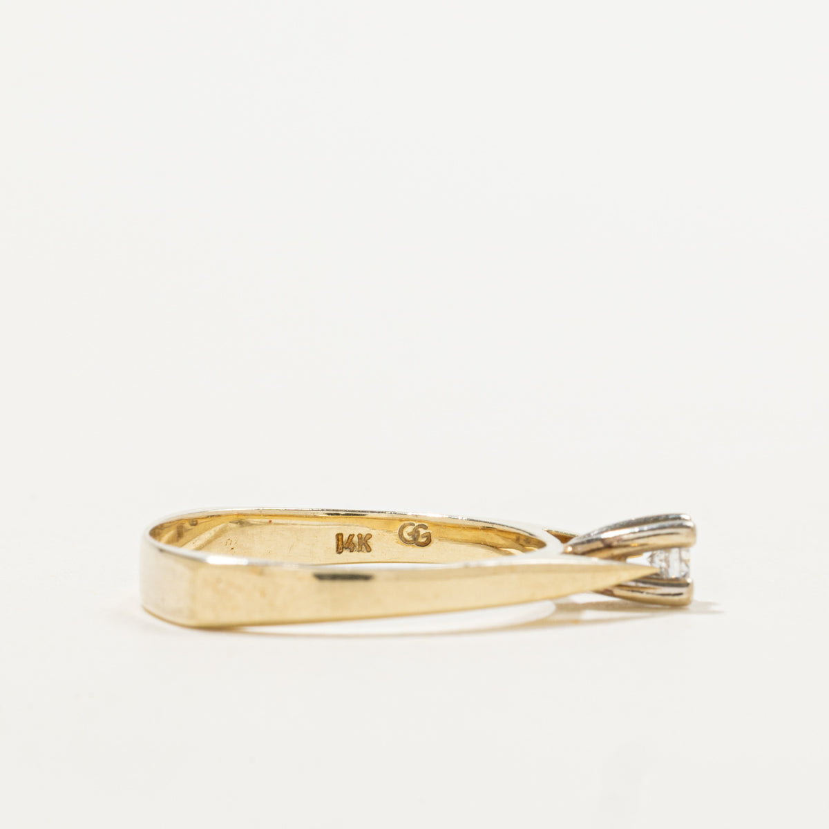 14k High Set Diamond Petite Ring | 0.08ct | SZ 6