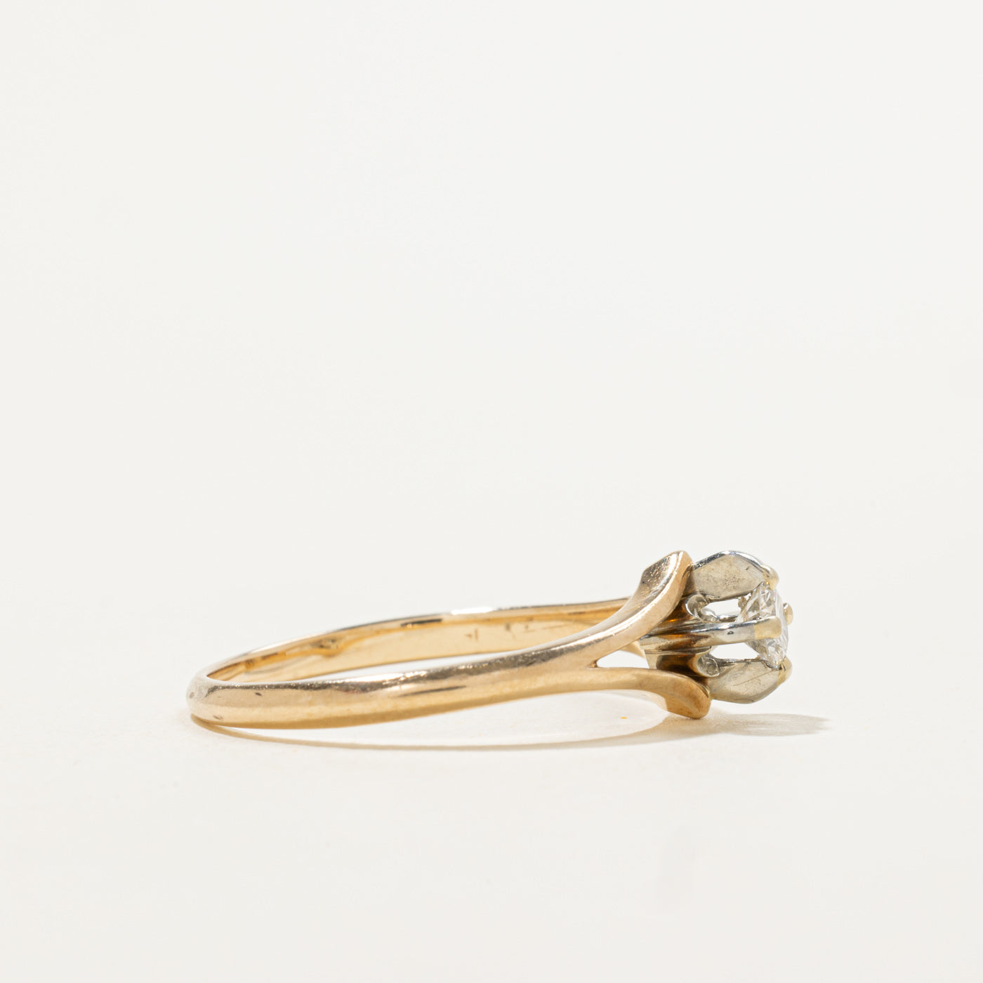 14k Solitaire Diamond Rhombus Ring | 0.20ct | SZ 9