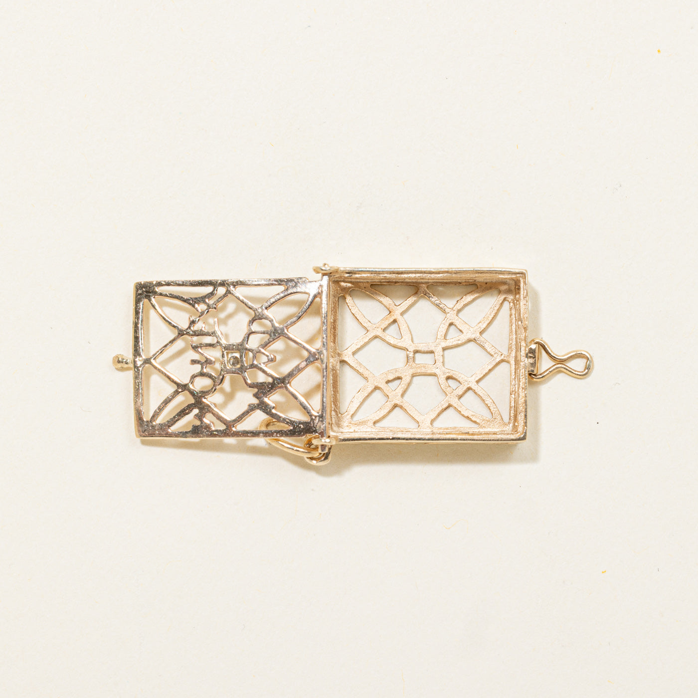 10k Diamond "Mad Money" Box Pendant | 0.03ctw
