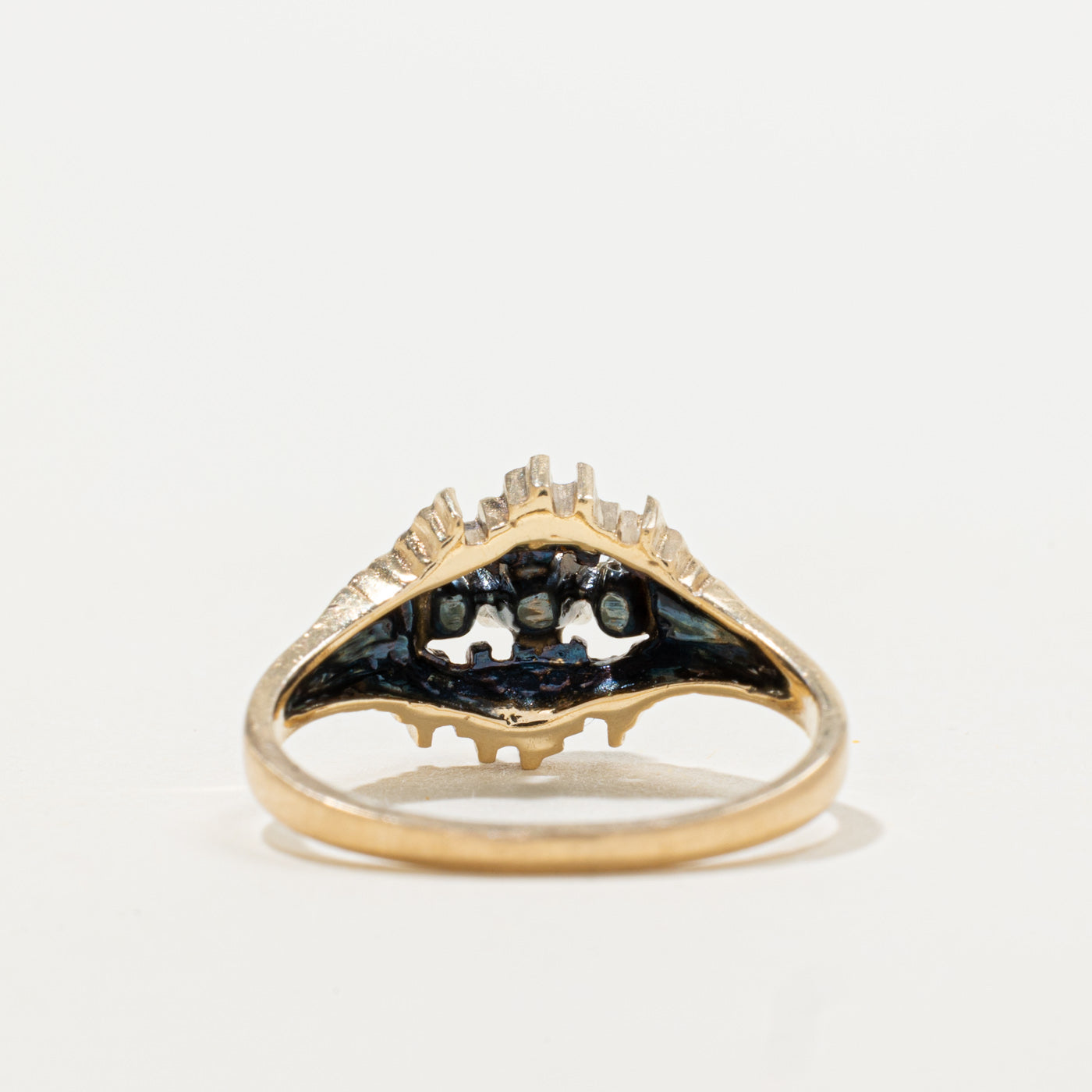 14k Diamond Openwork Grooved Ring | 0.23ctw | SZ 5.75