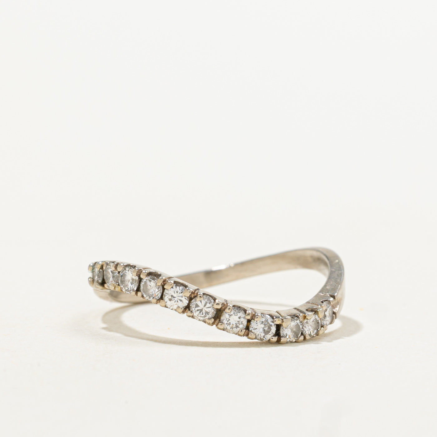14k Semi Eternity Diamond Contour Ring | 0.25ctw | SZ 4.75