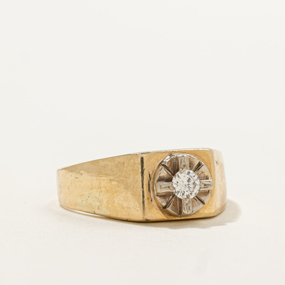 10k Solitaire Illusion Set Diamond Signet Ring | 0.16ct | SZ 9.5