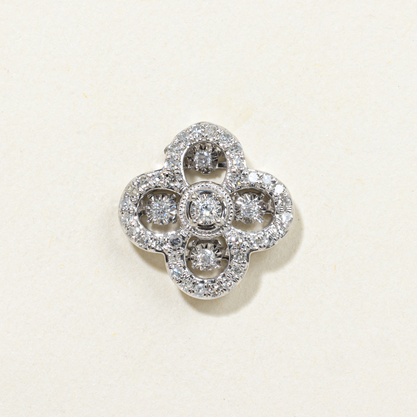 10k Diamond Milgrain Clover Pendant | 0.10ctw