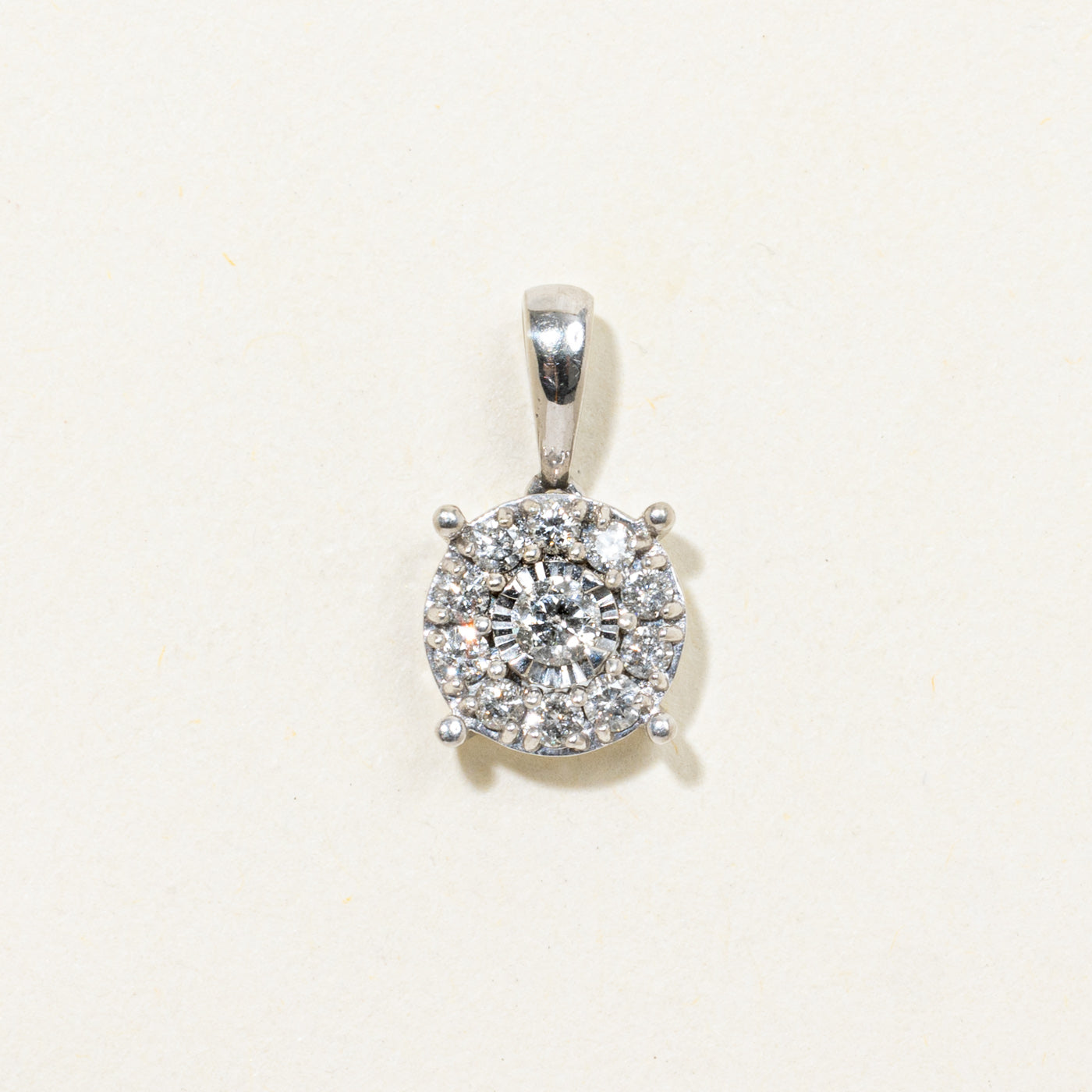 10k Illusion Set Diamond Halo Pendant | 0.21ctw