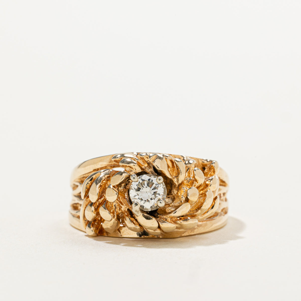 14k Solitaire Diamond Textured Swirl Ring | 0.25ct VS2 G | SZ 7.5