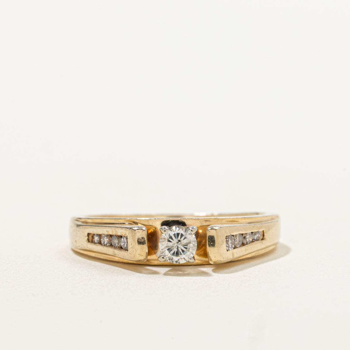 14k Diamond Channel Set Accented Ring | 0.20ctw | SZ 6.75