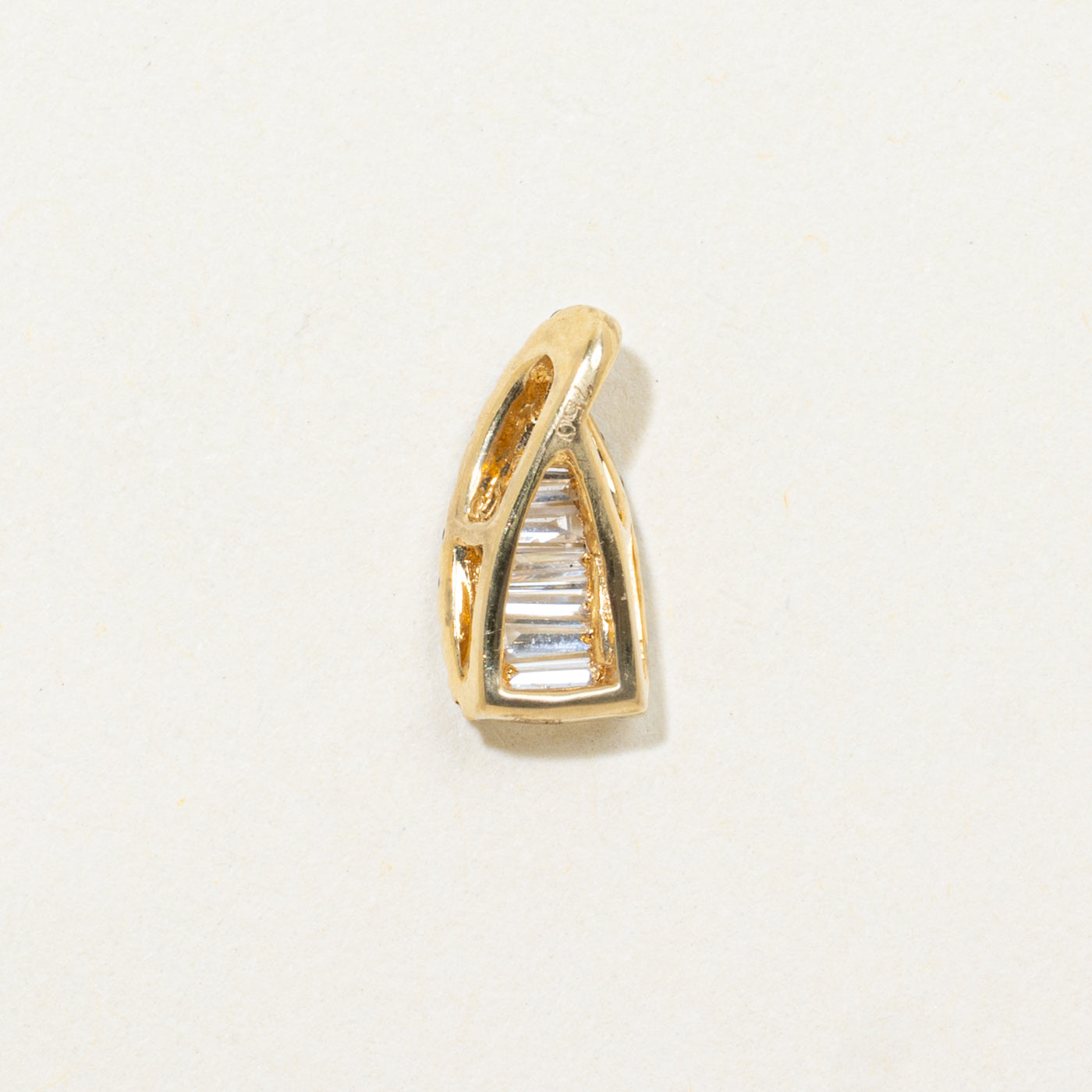 18k Mixed Cut Diamond Geometric Pendant | 0.18ctw
