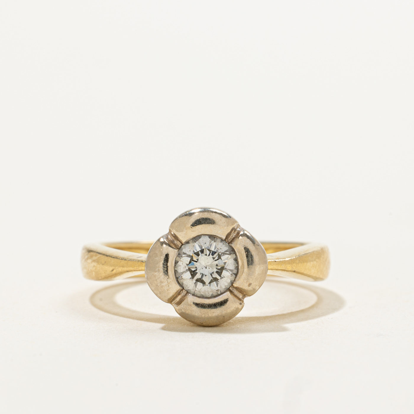18k Two Tone Solitaire Diamond Floral Ring | 0.38ct VS2 I | SZ 6.25