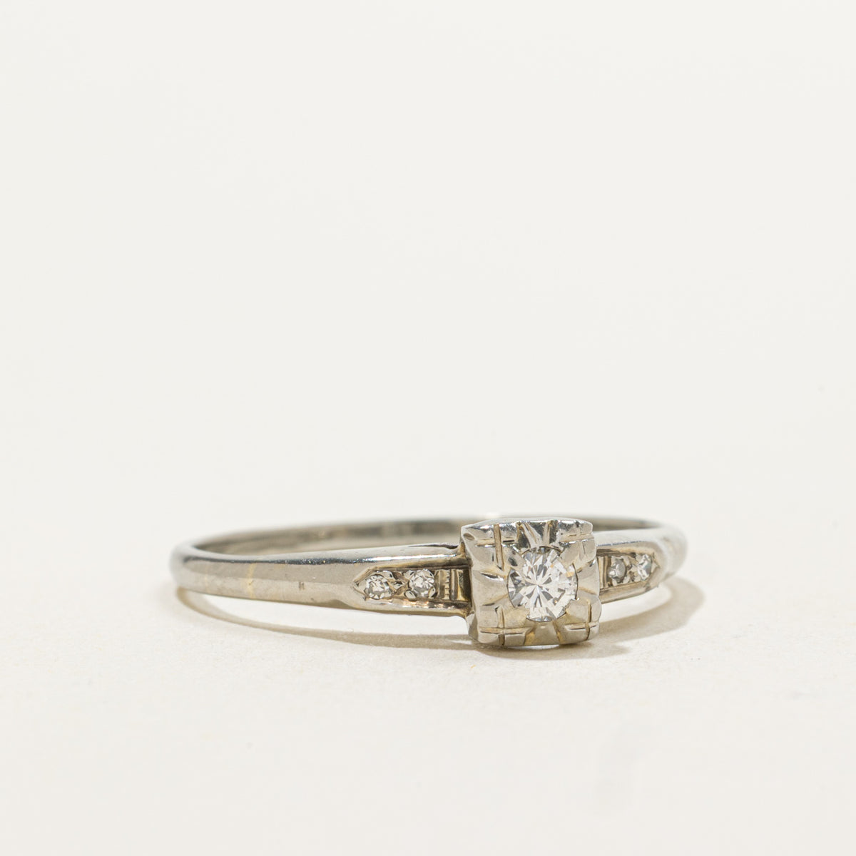 17k Illusion Set Diamond Accented Textured Ring | 0.12ctw | SZ 8.25