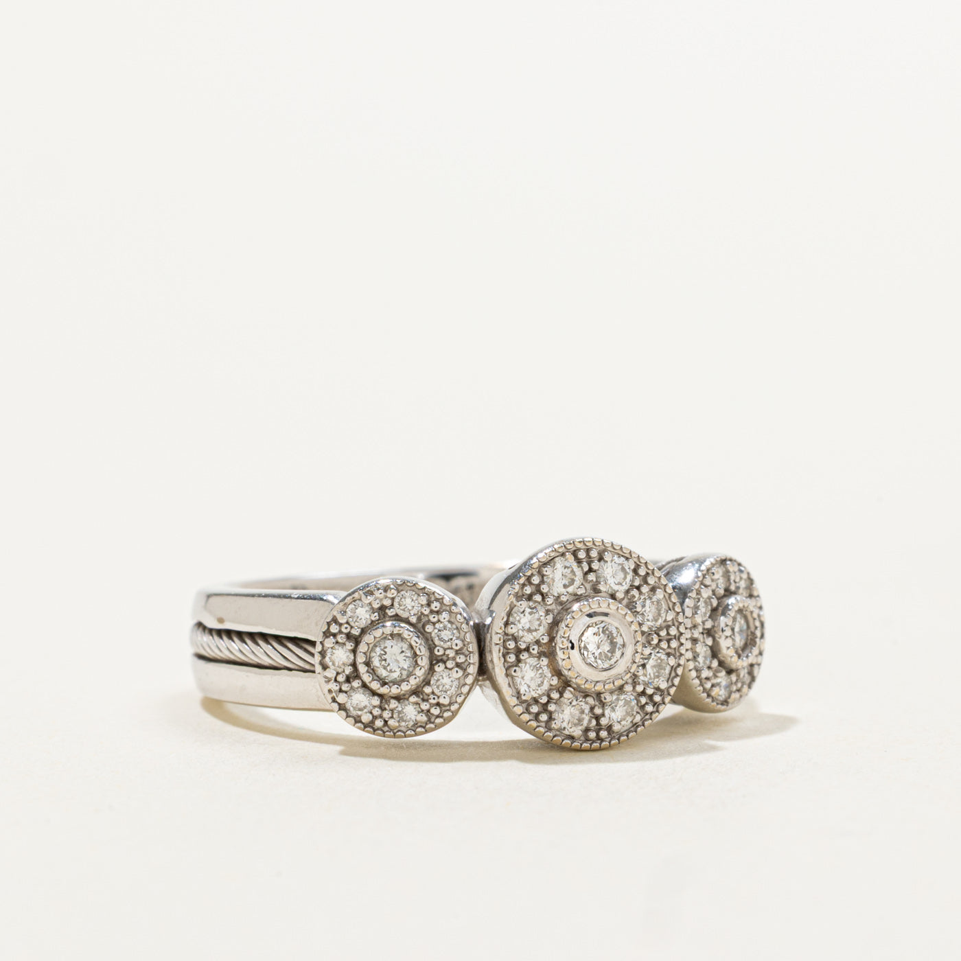 18k Three Stone Diamond Cluster Milgrained Ring | 0.25ctw | SZ 6.5