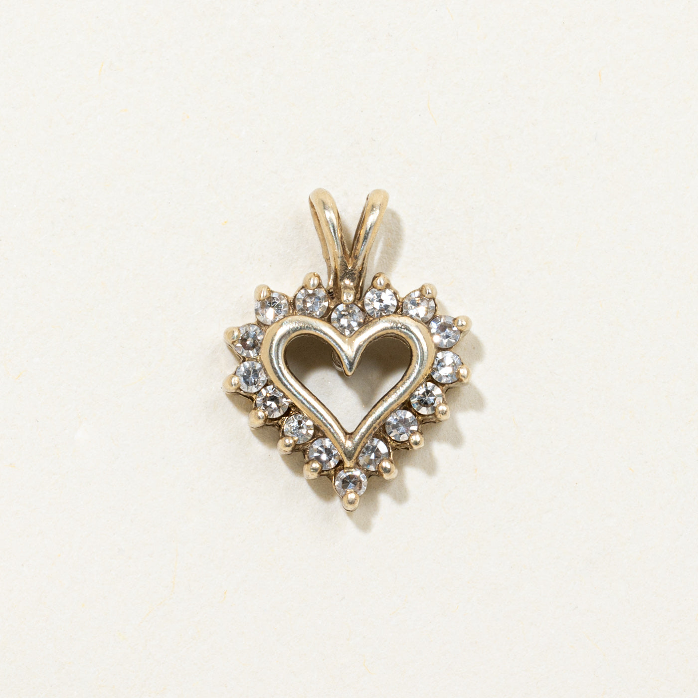 14k Diamond Petal Heart Pendant | 0.16ctw