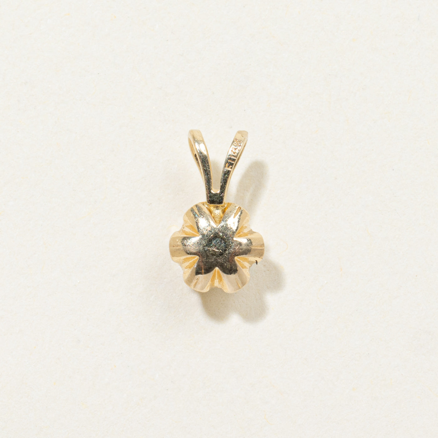 14k Solitaire Belcher Set Diamond Pendant | 0.18ct
