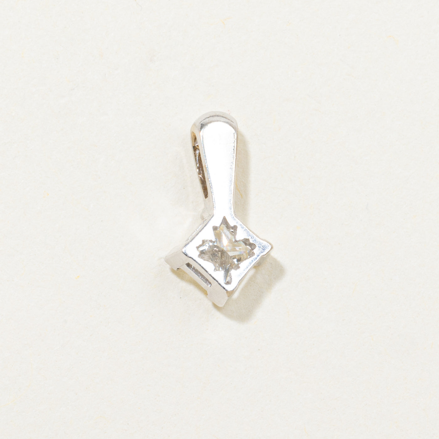 18k Princess Cut Compass Set Diamond Pendant | 0.33ct VS2/SI1 F