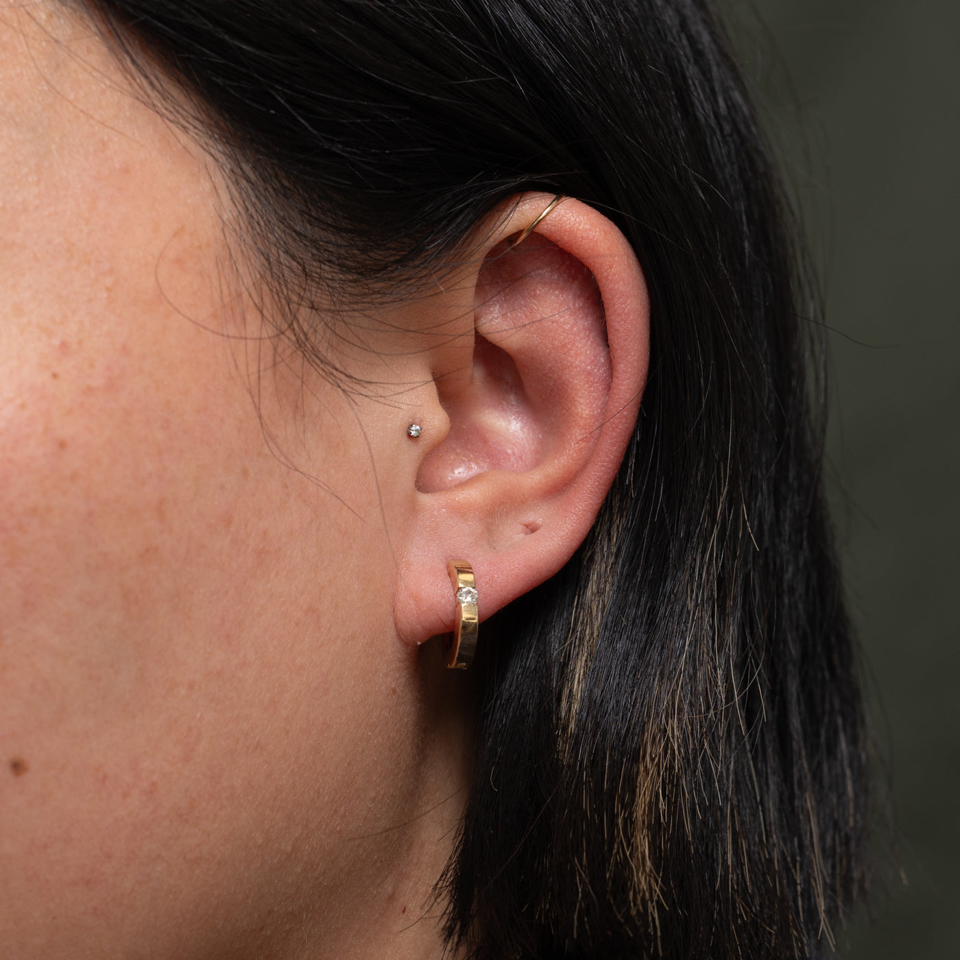 10k Single Diamond Huggie Earrings | 0.15ctw