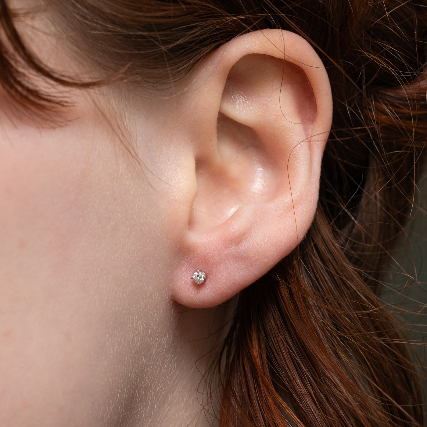 14k Diamond Petite Stud Earrings | 0.09ctw