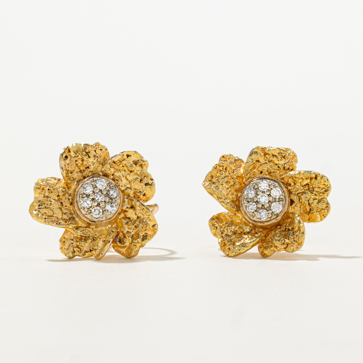 10k Diamond Cluster Nuggety Floral Earrings | 0.21ctw