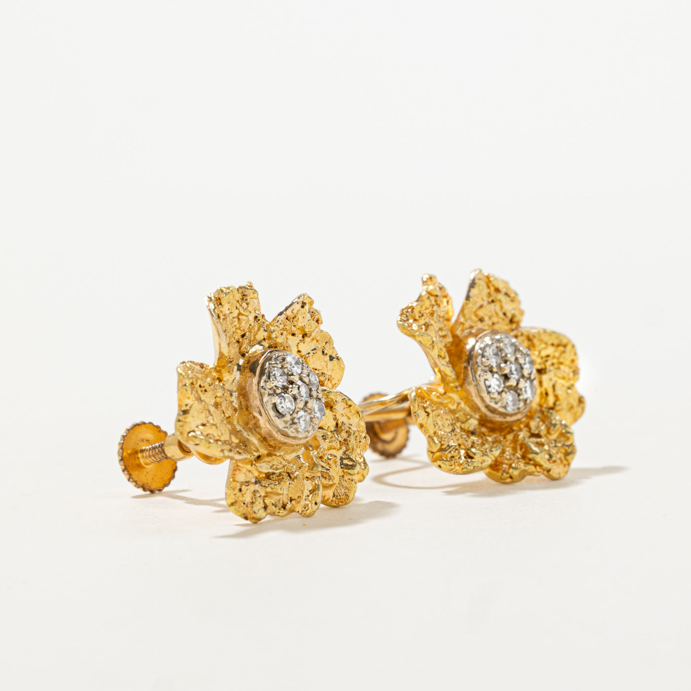 10k Diamond Cluster Nuggety Floral Earrings | 0.21ctw