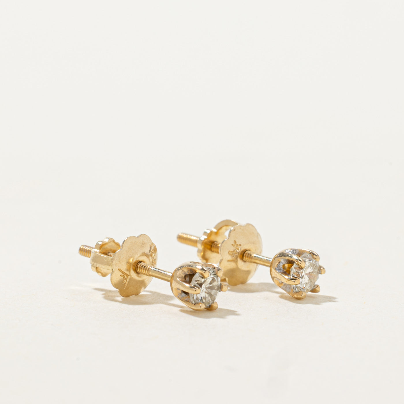 14k Solitaire Diamond Stud Earrings | 0.20ctw