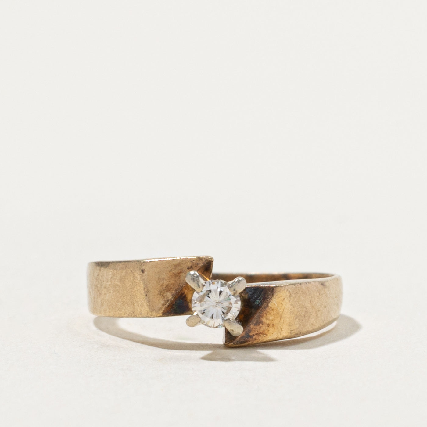 10k Solitaire High Set Diamond Bypass Ring | SZ 2