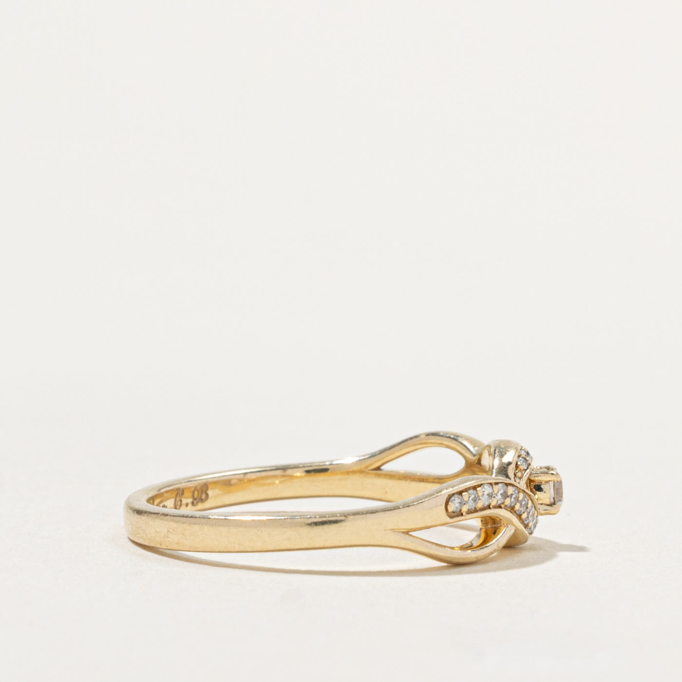 10k Semi Eternity Diamond Crossover Ring | SZ 6