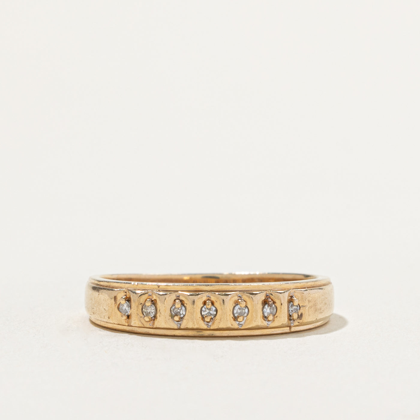 10k Seven Stone Diamond Band | SZ 8.75