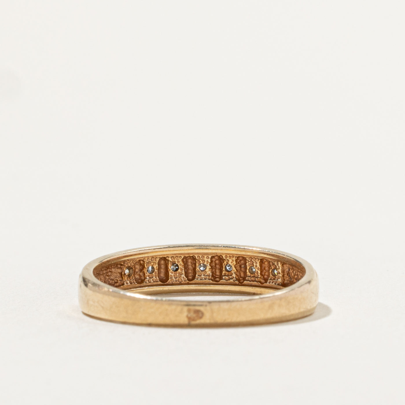 10k Seven Stone Diamond Band | SZ 8.75