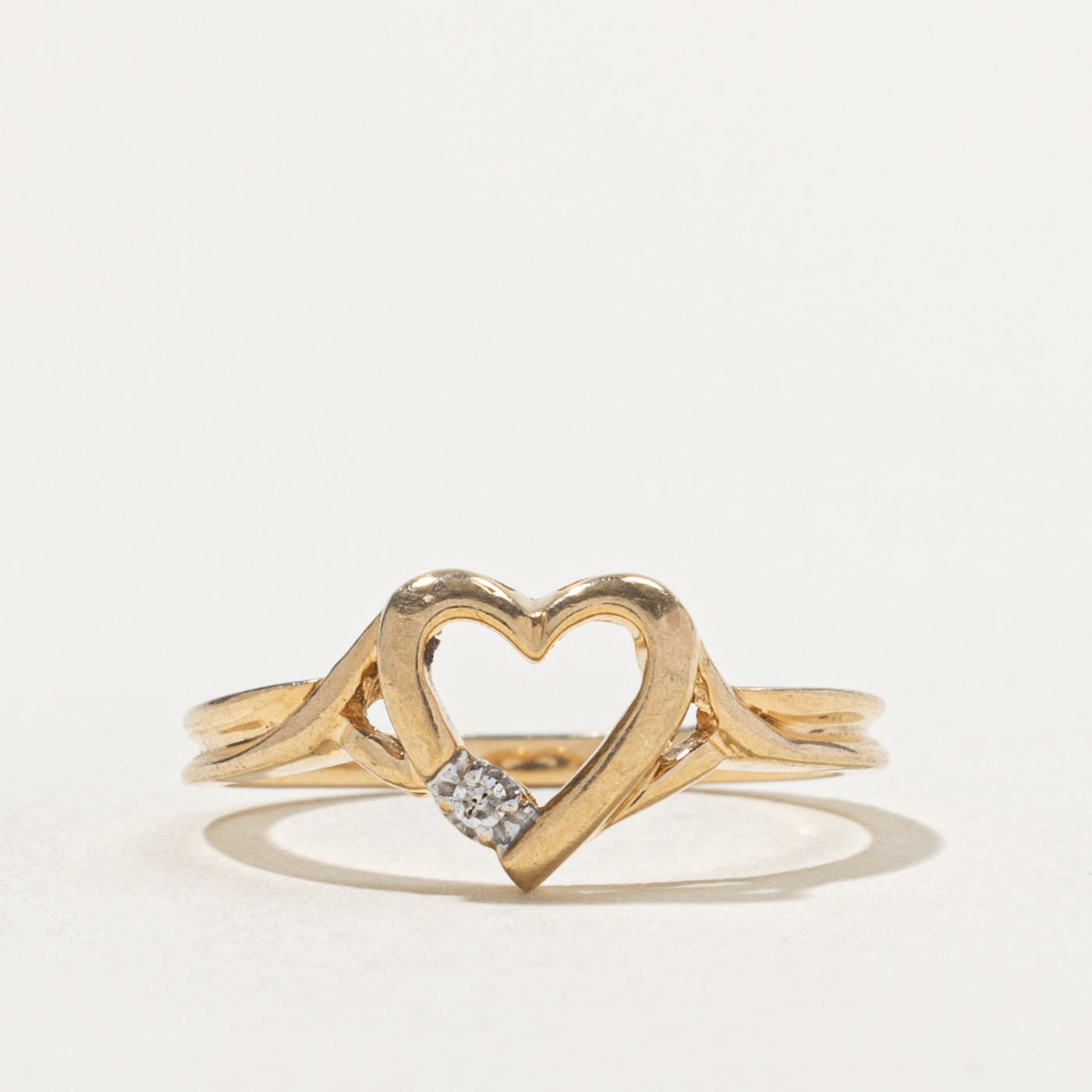10k Diamond Open Heart Ring | SZ 7