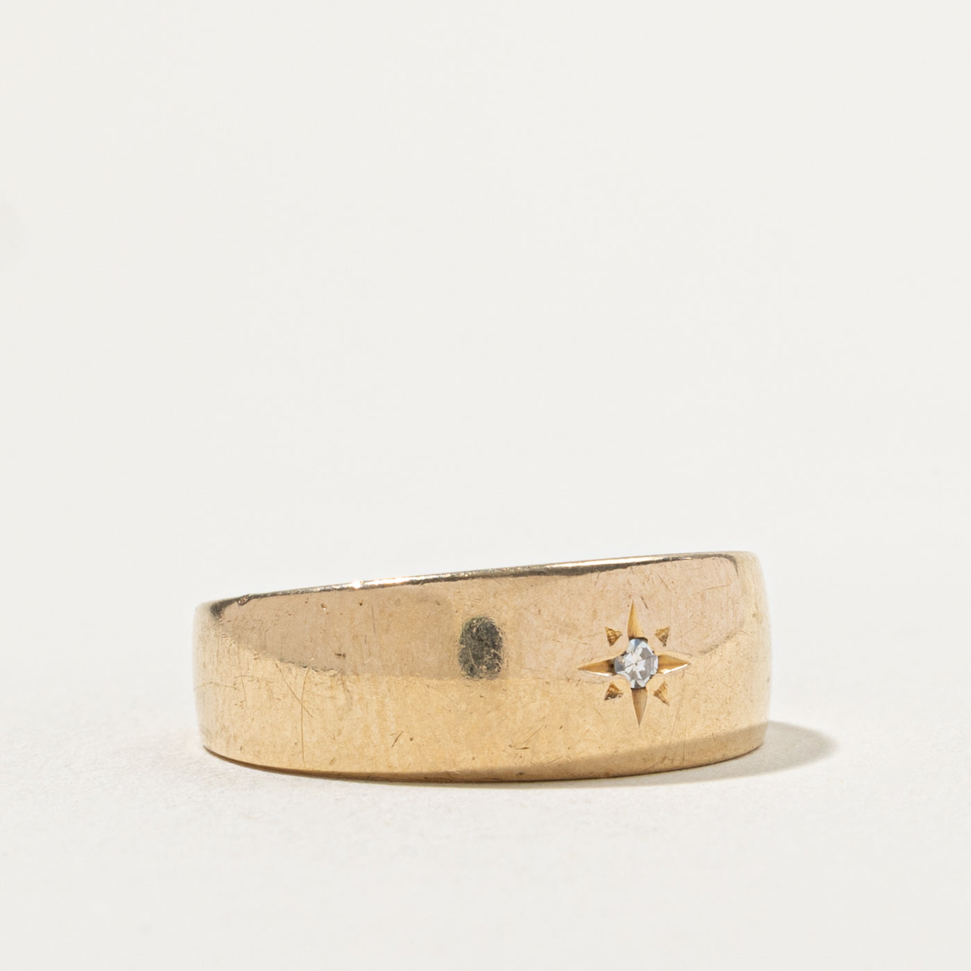 10k Star Set Diamond Band | SZ 8.75