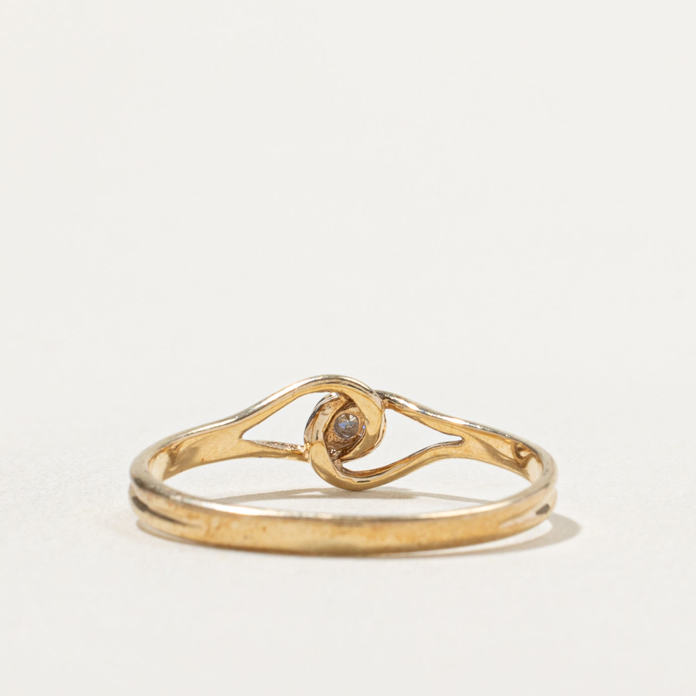 10k  Illusion Set Diamond Open Shank Ring | SZ 7.25