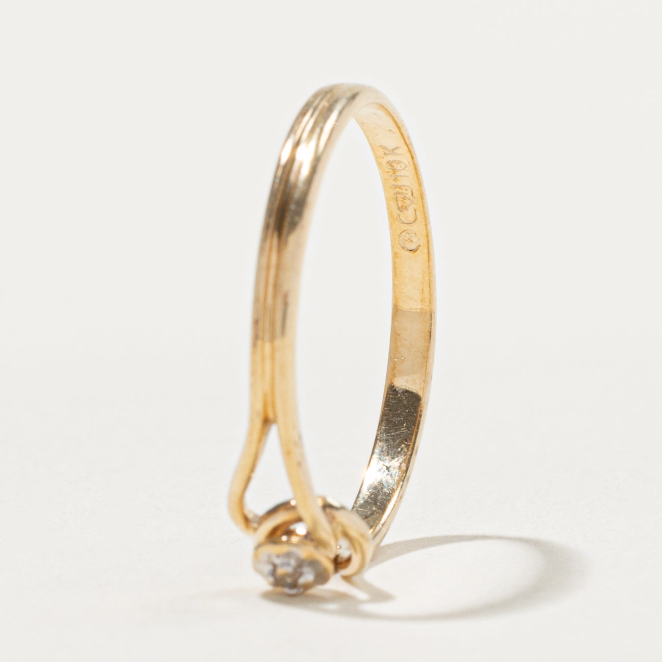 10k  Illusion Set Diamond Open Shank Ring | SZ 7.25