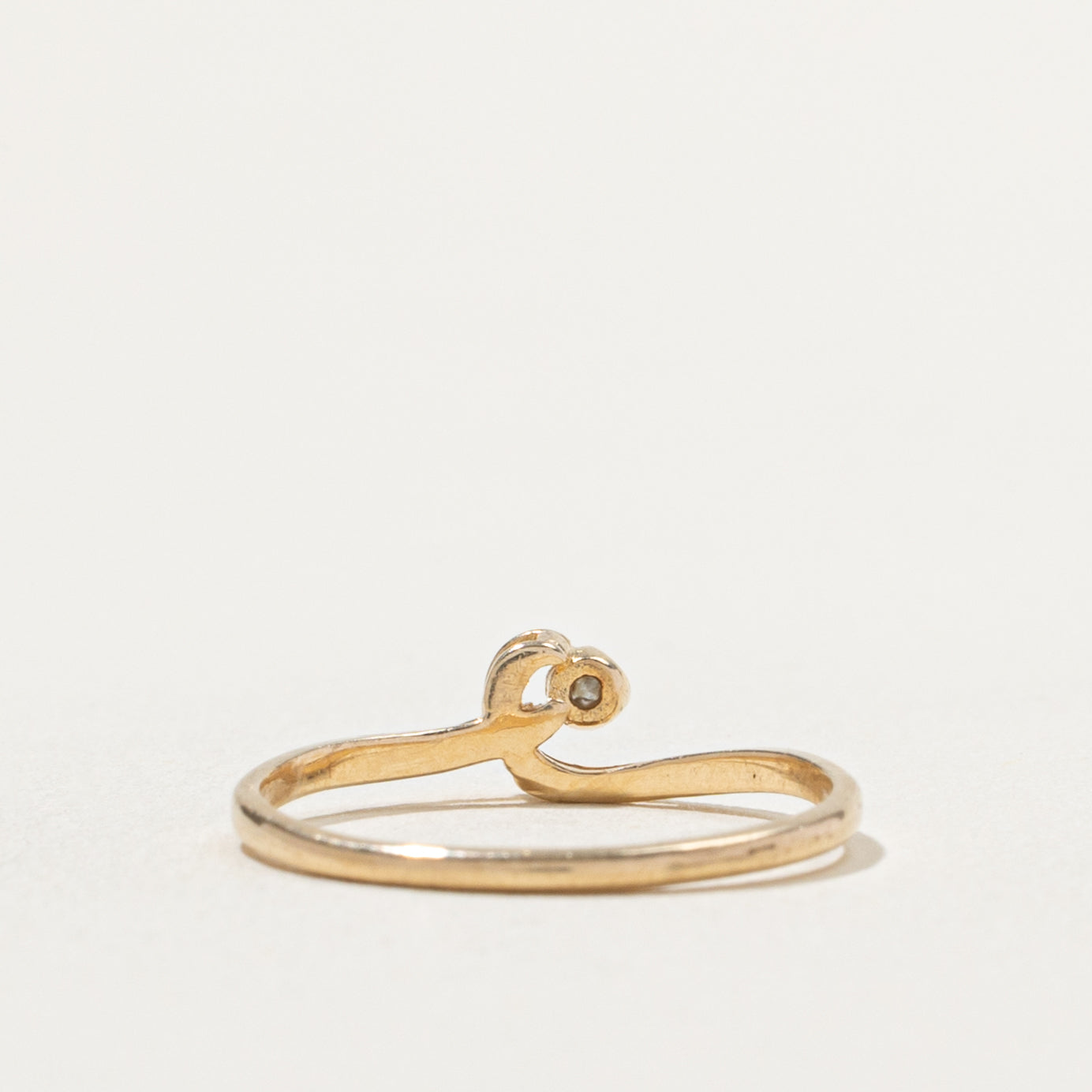 10k Diamond Twisted Abstract Ring | SZ 5.25