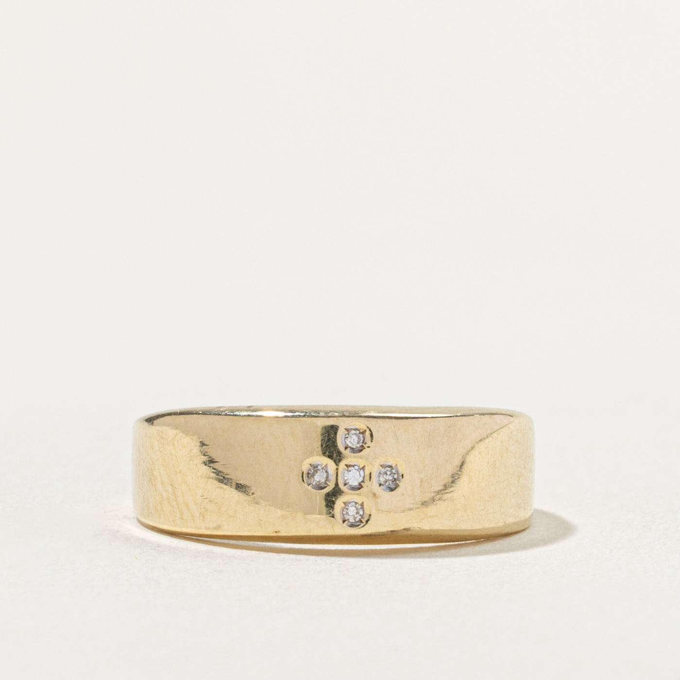 14k Flush Set Diamond Cross Band | SZ 6.5