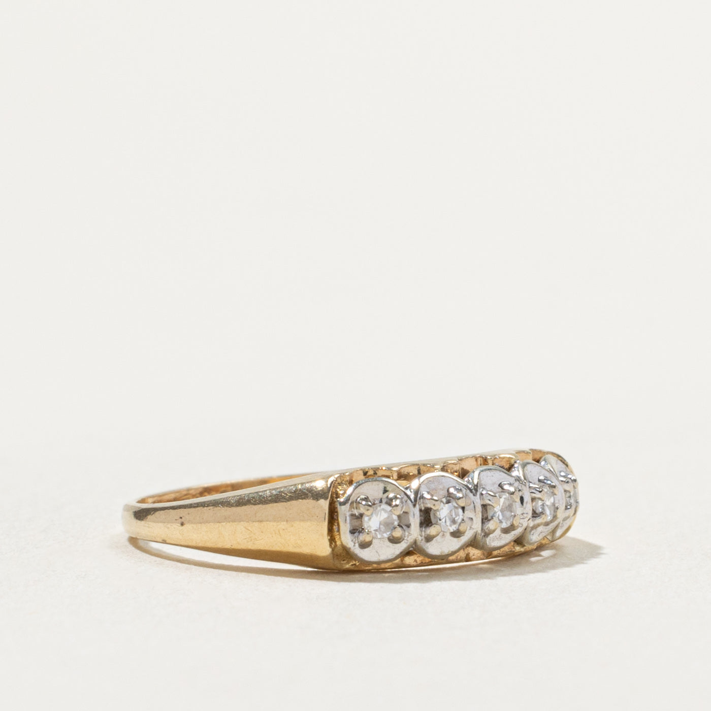 14k Illusion Set Five Stone Diamond Ring | SZ 6.5