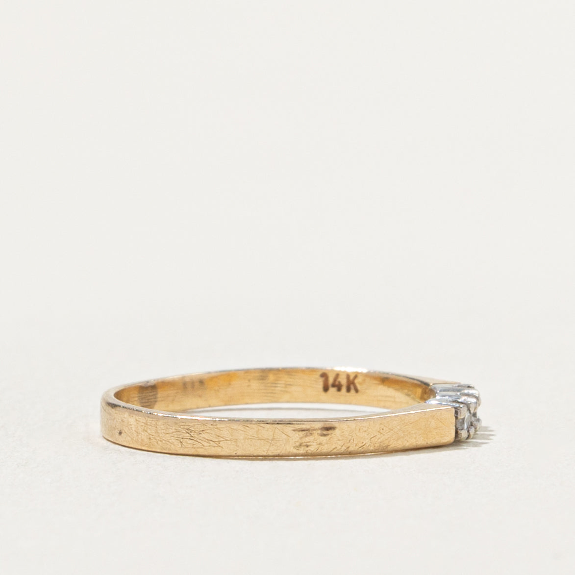 14k Three Stone Diamond Band | SZ 2.5