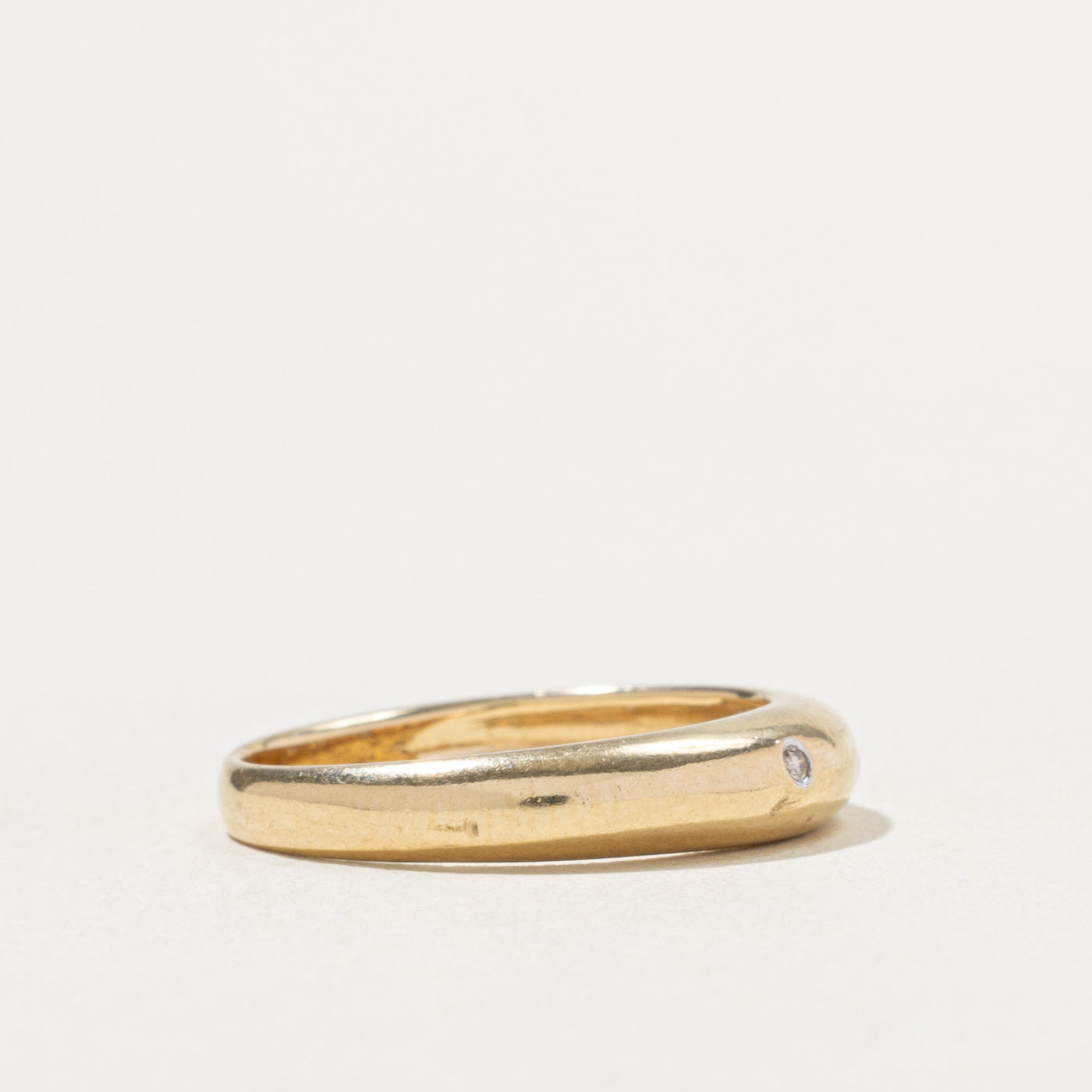 14k Flush Set Diamond Dome Ring | SZ 6.75