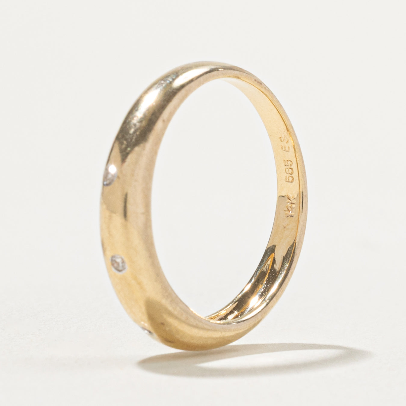 14k Flush Set Diamond Dome Ring | SZ 6.75